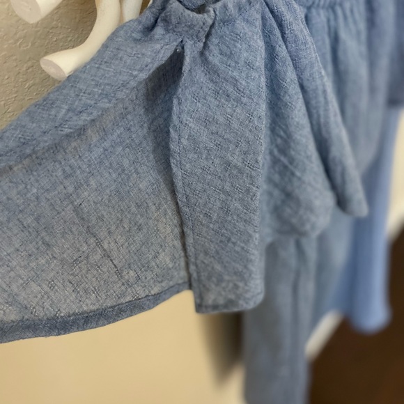 Lulus chambray off shoulder dress - Picture 4 of 7